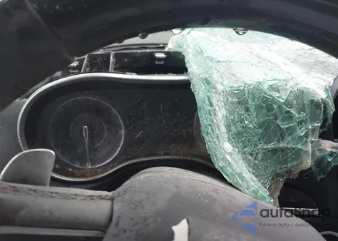 2015 Chrysler 300C из США, поврежденный, VIN 2C3CCAET6FH786683